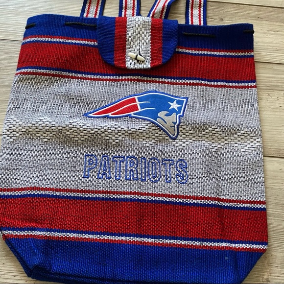 Tapestry Bag Backpack Patriots Football NWOT - Picture 3 of 5